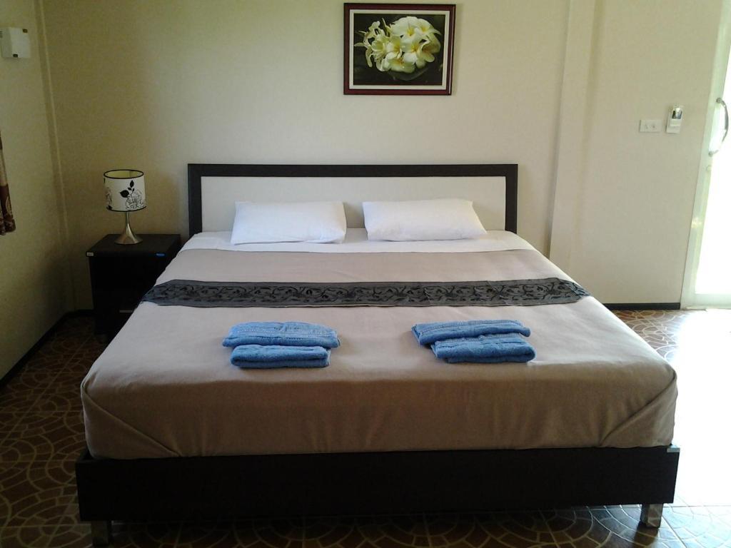 Moon River Resort Ubon Ratchathani Quarto foto